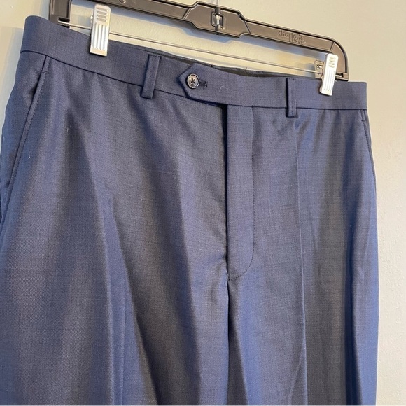 Jos A Bank Blue Suit Tailored Fit - Picture 9 of 16